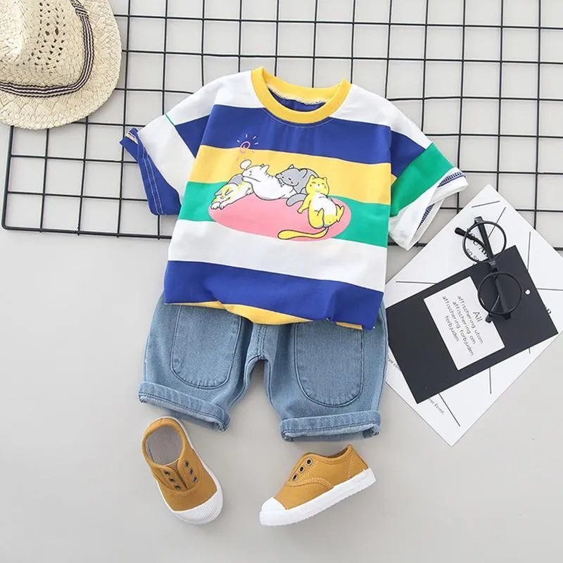 2pcs Cute Cartoon  Cat Print T-shirt and Cowpants