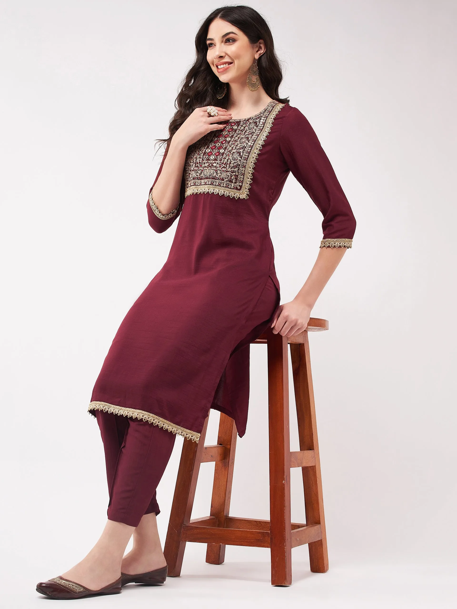 Festive Gold Embroidered Square Neck-Patch Kurta With Laces