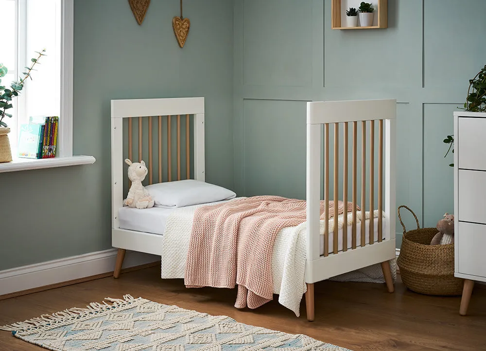 Obaby Maya Mini 3 Piece Room Set - White With Natural