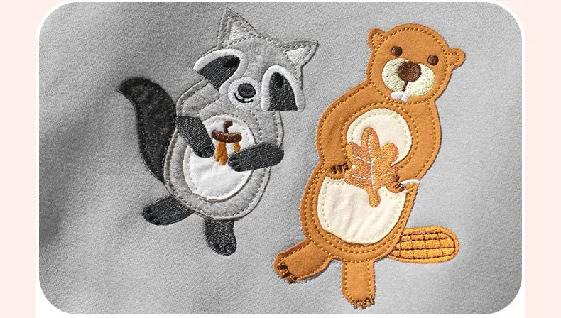 Toddler/Kid Boy Raccoon and Beaver Embroidery Sweatshirt with Pants Set