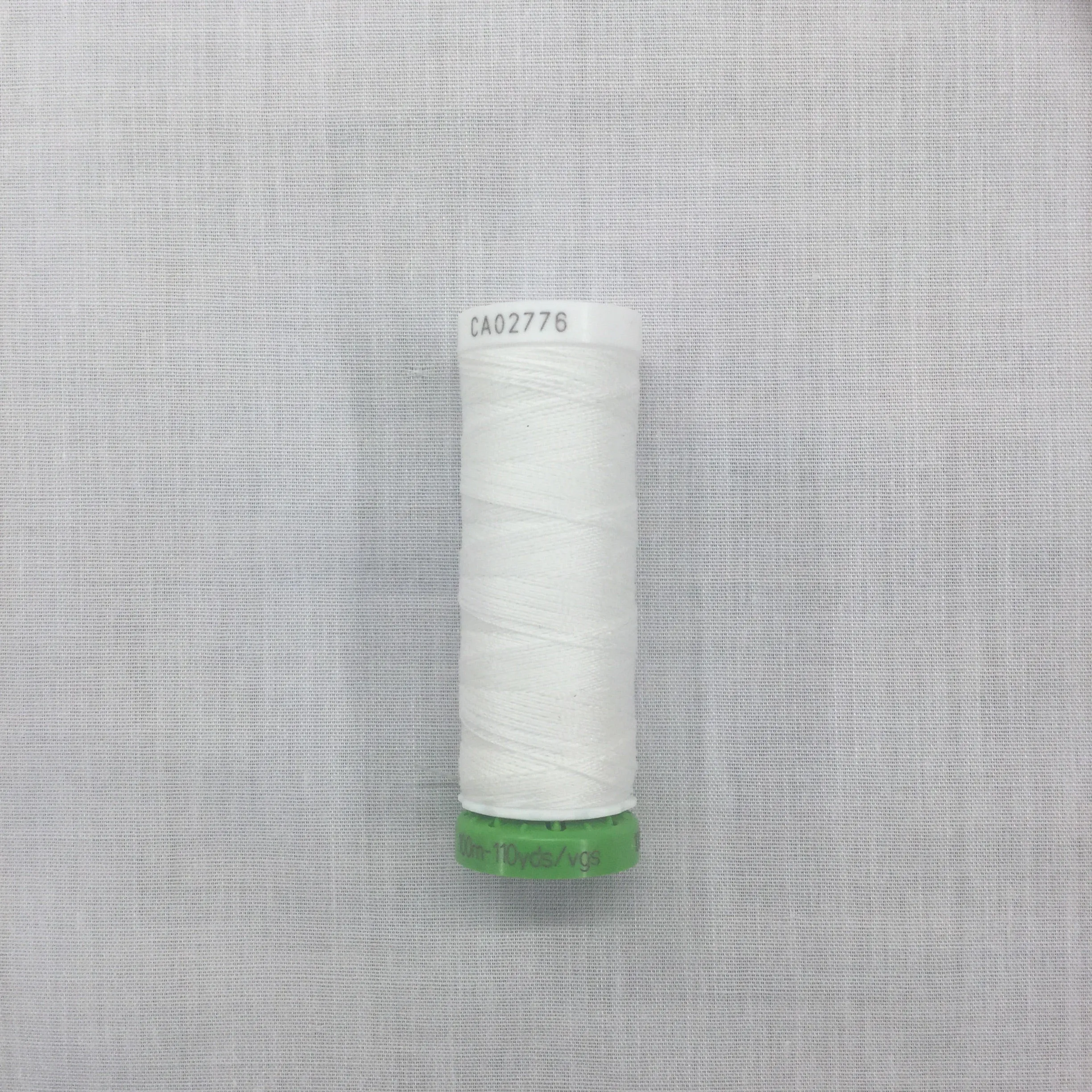 White Recycled Polyester Gütermann Thread